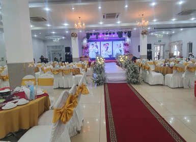 Nhà Hàng Tiệc Cưới Bến Cát