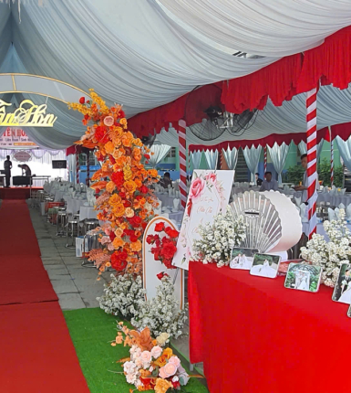 TRANG TRÍ TIỆC CƯỚI